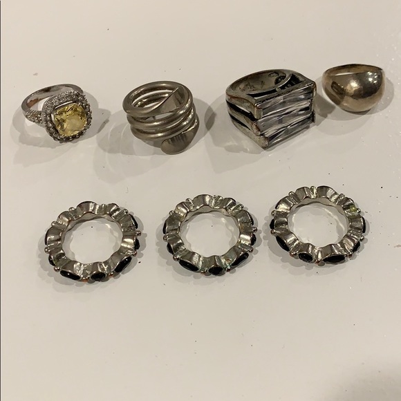 Rings - Picture 4 of 16